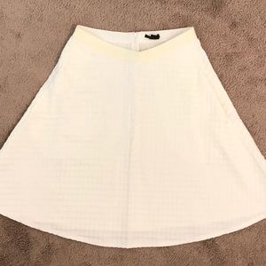 Theory White A-Line Skirt, Sz S, New